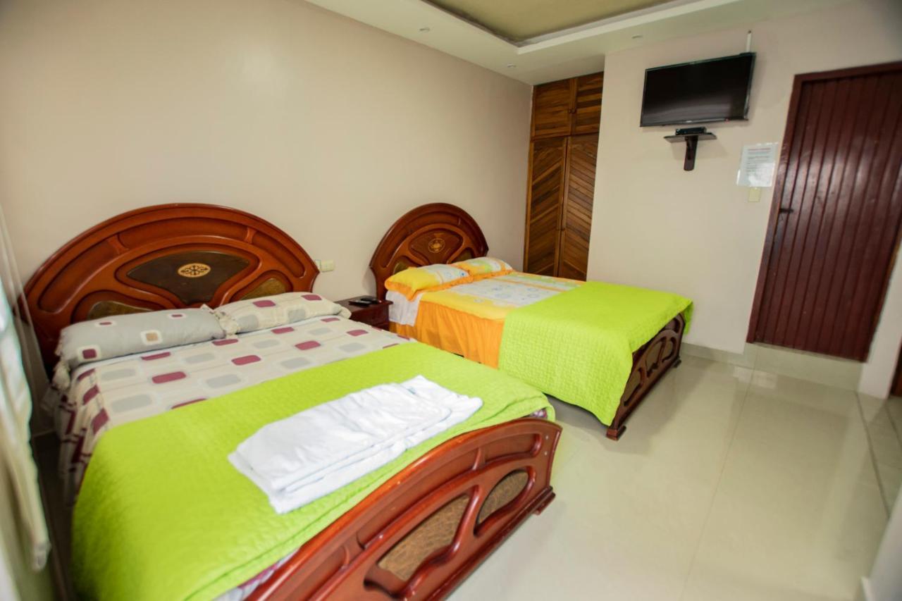 Hostal San Francisco San Cristóbal エクステリア 写真